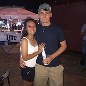 Meet your Posher, Cade